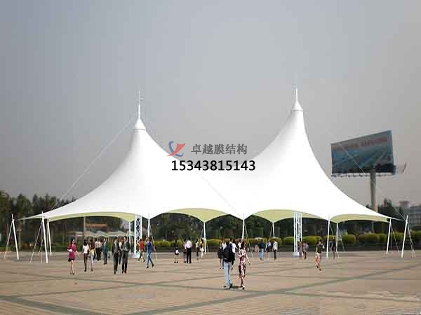 運城商業(yè)廣場<font color='red'>張拉膜結構</font>景觀棚/雨棚設計搭建