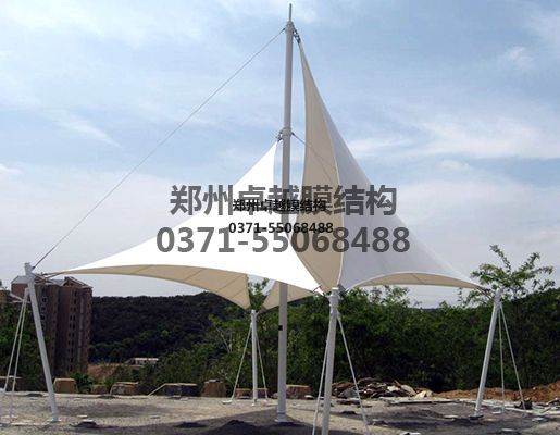 西安張拉膜遮陽棚生產(chǎn)廠家設計施工【西安外國語大學張拉膜遮陽棚】等項目